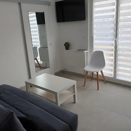 Superbe Studio Entierement Refait A Neuf La Grande-Motte