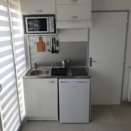 Superbe Studio Entierement Refait A Neuf Apartamento *