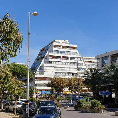 Superbe Studio Entierement Refait A Neuf Apartamento *